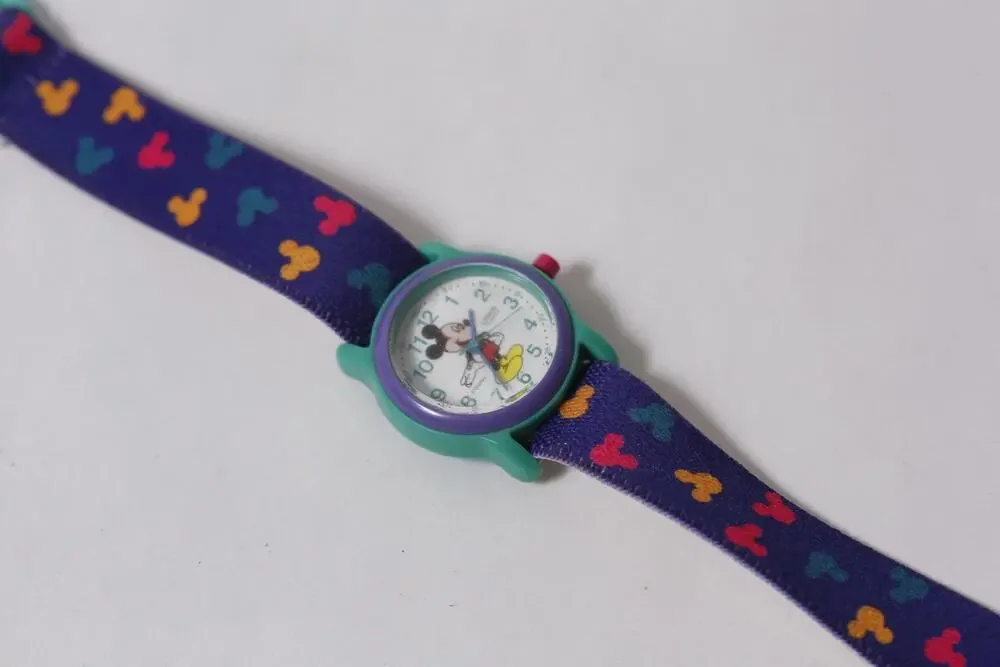 Disney Mickey Mouse Small Quartz Watch by Lorus Collectible ~ 260209-WH 962